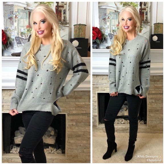 LAST 1! 💕Gray and Black Distressed Sweater - Picture 5 of 6